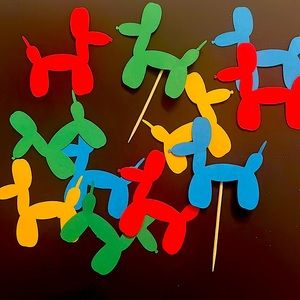 Balloon Dog Cupcake Toppers / Confetti